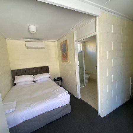 Broken Hill Hotel Boulder Экстерьер фото